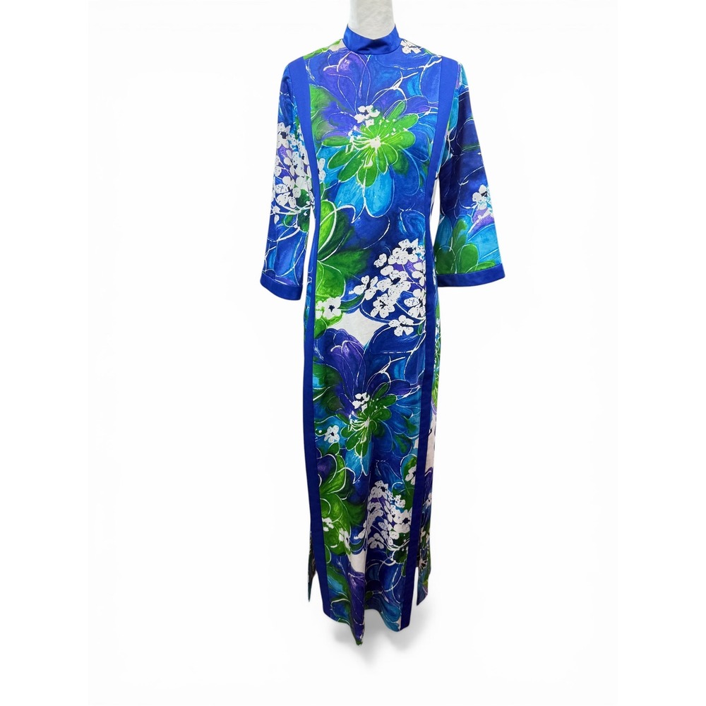 Top - Picture 3 of 11